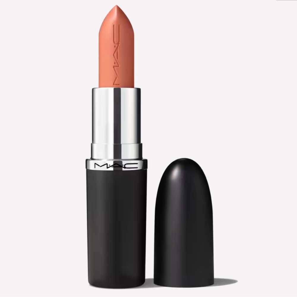 MAC ‘CRÈME D'NUDE’ M•A•CXIMAL SLEEK SATIN LIPSTICK